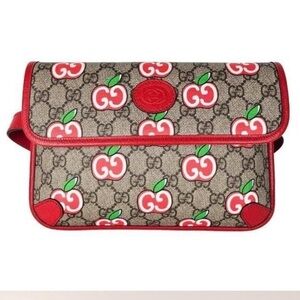 EUC Gucci GG Supreme Monogram Apple Interlocking G Belt Bag Red Bum Bag​​​​